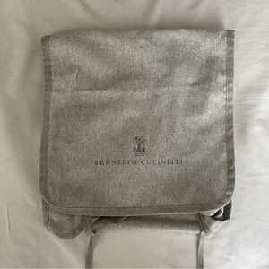 Brunello Cucinelli Garment Bag – Luxury Travel and Storage Solution